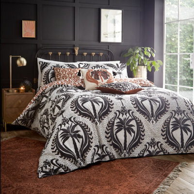 Wylder Tropics Laucala Bohemian Duvet Cover Set - image 1