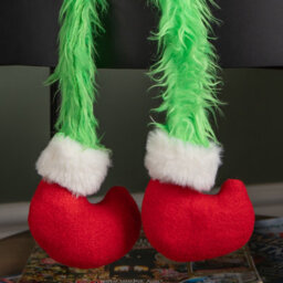 Samuel Alexander 30Cm Soft Green Fur Christmas Sitting Gronk Decoration With Dangly Legs - thumbnail 7