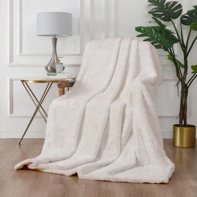 Rapport Home Shadow Faux Fur Blanket 150X200 Ivory - image 1