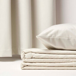 Homescapes Diamond Quilted Cream Velvet Throw - thumbnail 6