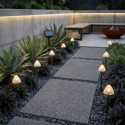 Pluto Packaging Solar Mushroom Pathway Stake Lights Warm White Pearl Cap Garden Lights - image 1