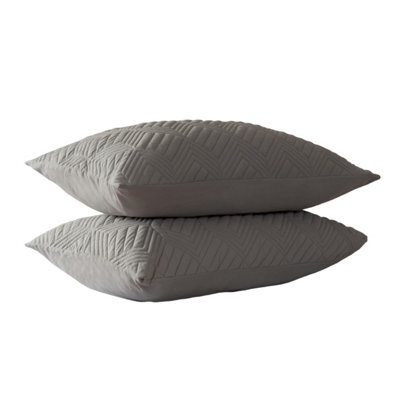 Belledorm Lisbon Chevron Pillow Sham (Pack Of 2) Soft Grey (50Cm X 75Cm)