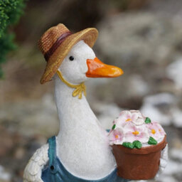 Madam Duck Resin Sculpture Home Garden British Jemima Statue Outdoor Ornament - thumbnail 2