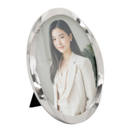 Happy Homewares Modern Oval Nickel Plated Metal 4X6 Picture Frame With Twisting Design - thumbnail 2
