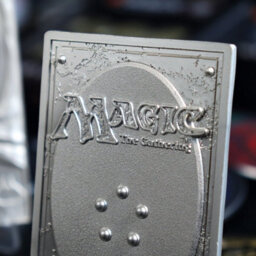 Magic The Gathering Limited Edition .999 Silver Plated Vraska Ingot - thumbnail 3
