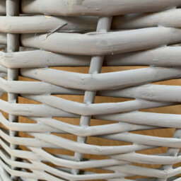 40/58Cm Samuel Alexander Deluxe Wicker Willow Christmas Tree Skirt - Medium Light Grey - thumbnail 4