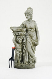 Stone Cast Mother & Child Garden Statue Ornament - thumbnail 3