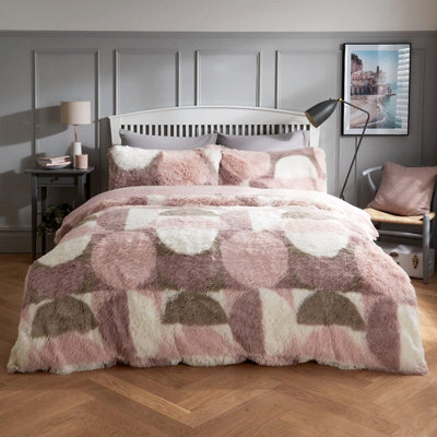 Smart Living Luxurious Geo Shaggy Faux Fur Fleece Duvet Cover With Pillowcases - image 1