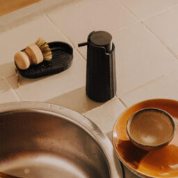 Cosmic Soap Dispenser, 200Ml Capacity, Black, Recycled Materials, Award-Winning Design, Avenir Collection - thumbnail 7