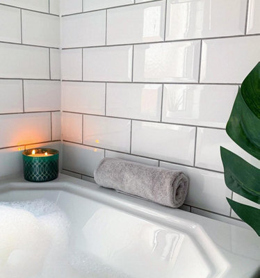 Top Ceramics White Bevelled High Gloss Metro Ceramic Wall Tile (L)200mm X (W)100mm Each Box 1Sqm - image 1
