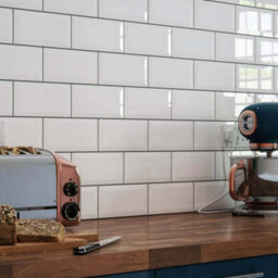 Top Ceramics White Bevelled High Gloss Metro Ceramic Wall Tile (L)200mm X (W)100mm Each Box 1Sqm - thumbnail 4