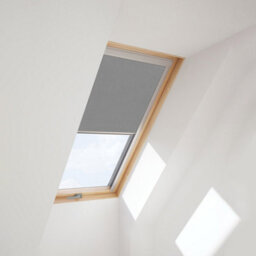 Luxtra (Dhr) Grey Blackout Roller Blind For Velux Roof Window M06 With Silver Side Rails - thumbnail 3