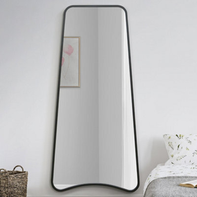 Mirroroutlet The Coartans Black Metal Isoscelles Trapezoid Shape Framed Wall Mirror With Arched Bottom 180Cm X 85Cm) - image 1