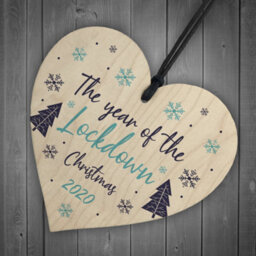 Red Ocean Lockdown Christmas Tree Decoration Wooden Heart Memory Plaque Family Gift - thumbnail 6