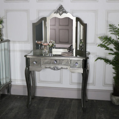Melody Maison Mirrored Dressing Table And Vanity Mirror - Tiffany Range - image 1