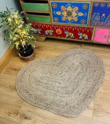 Second Nature Online Prem Small Love Heart Rug In Natural Jute 60 Cm X 90 Cm / Default Title - thumbnail 5