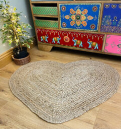 Second Nature Online Prem Small Love Heart Rug In Natural Jute 60 Cm X 90 Cm / Default Title - thumbnail 7