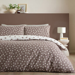 Catherine Lansfield Polka Dot Reversible Single Duvet Cover Set With Pillowcase Chocolate - thumbnail 2