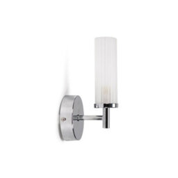 Valuelights Canya Chrome Ip44 Rated Bathroom Frosted Reeded Glass Wall Light - thumbnail 4