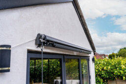 Jack Stonehouse 3 X 2.5M Electric Awning With Led Lights - Aluminium Frame Retractable Sun Shade Canopy For Garden Patio Door Window - Dark Grey - thumbnail 5