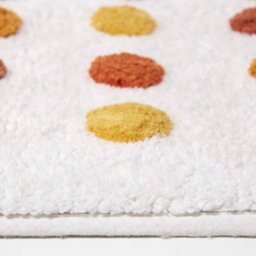 Homescapes Mustard And White 100% Cotton Bath Mat Tufted Polka Dot Design, 50 X 80 Cm - thumbnail 3