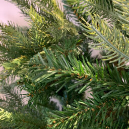 Samuel Alexander 7Ft (2.1M) Green Artificial Real Look Grandis Fir Christmas Tree With 2326 Tips & Metal Stand - thumbnail 3