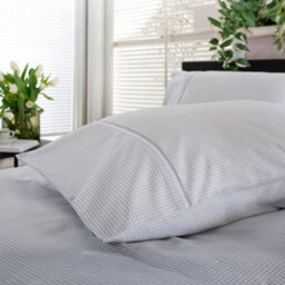 The Lyndon Company Gingham Duvet Cover Set  - Soft & Breathable Cotton With Double Piped Edges - thumbnail 3