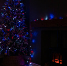 Samuel Alexander 28.7M 360 Led Supabrights Multi-Action Christmas String Lights With Timer In Blue, Red & White - thumbnail 4