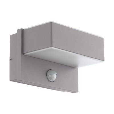 Ip44 Outdoor Wall Light With Pir Sensor - Elegant Silver Steel Design - image 1