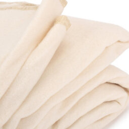 Red Hamper H044 Polyester Cream Fleece Waterproof Backed Picnic Rug - thumbnail 3