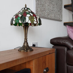 "K Living Kliving 12"" Handley Antique Brass Tiffany Table Lamp/stained Leaf Glass Shade" - thumbnail 7