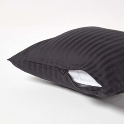 Homescapes Black Continental Egyptian Cotton Pillowcase 330 Tc, 40 X 40 Cm - thumbnail 3