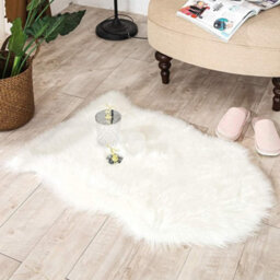 Pink Faux Sheepskin Rug - Super Soft Fluffy Floor Mat For Bedroom & Living Room (40X60Cm) - thumbnail 3