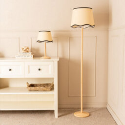 Valuelights Triston Natural Light Wood Stem Floor Lamp With Scallop Black Trim Tapered Shade - thumbnail 4
