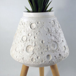 Leaf Moon White Planter With Stand 62Cm X 40Cm - thumbnail 9