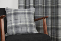 Sundour Carnoustie - 100% Blackout Thermal Fully Lined Check Curtains, 100% Polyester (Grey, Filled Cover - 18'' X 18'' (Single)) - thumbnail 4