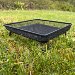 Selections Metal Hanging & Ground Bird Seed & Nut Feeder Tray (Pack Of 2) - thumbnail 3