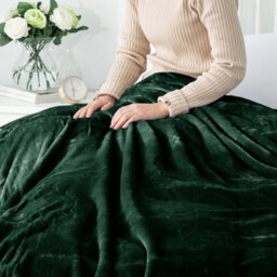 Ameha Fleece Plain Blanket, Lightweight & Reversible Throw For Travel, Bed & Sofa Blanket, Emerald Single 130X150Cm - thumbnail 2