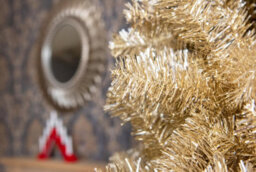 Shatchi 5Ft Champagne Gold Christmas Tree - thumbnail 3