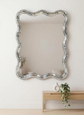 Deenz The Shiny Rectangle Wavy Design Disco Wall Mounted Mirror Silver Finish Mosaic Tile Plastic Frame Home Décor 50X40X2.2Cm - image 1