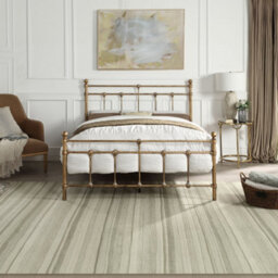SlumberWorx Bayford Traditional Antique Brass King Size Metal Bed Frame - thumbnail 2
