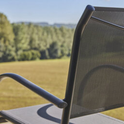 Sweeek - Set Of 2 Milena Garden Chairs In Anthracite Aluminium And Textilene 62 X 55 X 84 Cm - thumbnail 4