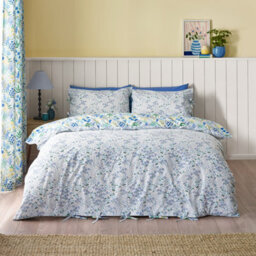 Catherine Lansfield Tilly Floral Reversible Super King Duvet Cover Set With Pillowcases Blue - thumbnail 2