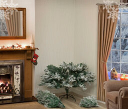 Garden Store Direct Lapland Snow Covered Pre-Lit Christmas Tree 4Ft Ice White Leds - thumbnail 3