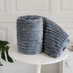 Homes & Linen Chunky Ribbed Cord Faux Fur Velvet Touch Sofa Bed Throwover Soft Touch Blanket Silver  (150 X 200Cm)