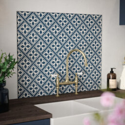 Laura Ashley Mr Jones Midnight Seaspray Geometric Self-Adhesive Glass Splashback, (H)750mm (W)900mm (T)6mm - thumbnail 1