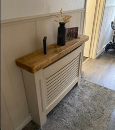 House of Rustic Wooden Floating Shelf Rustic Oak Wall Mounted Solid Wood Industrial Reclaimed Style (L) 20Cm X (W) 22Cm X 6Cm Thick - thumbnail 2