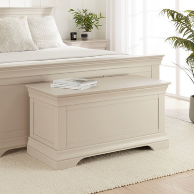 The Furniture Market Wilmslow Dove Grey Painted Blanket Bedding Box - image 1