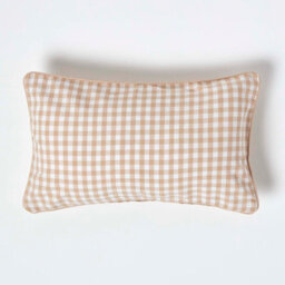 Homescapes Cotton Gingham Check Beige Cushion Cover, 30 X 50 Cm - thumbnail 1