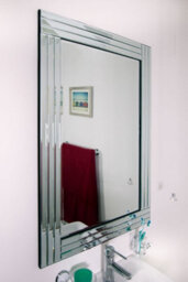 Mirroroutlet Oakley All Glass Triple Edge Bevelled Wall Mirror 100 X 70 Cm - thumbnail 3